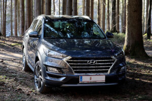 Service and Repair of Hyundai Vehicles