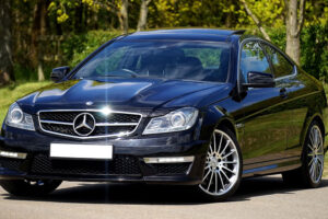 Service and Repair of Mercedes Benz Vehicles